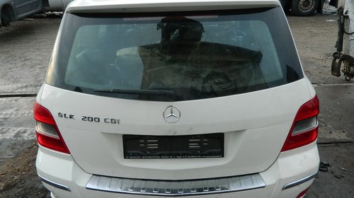 Dezmembrez Mercedes GLK din 2011