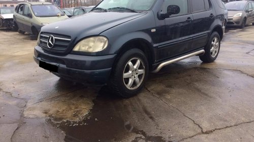 Dezmembrez Mercedes M-CLASS W163 2000 SUV 319