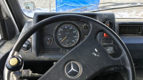 Dezmembrez Mercedes MB 100 2.4 diesel 1992