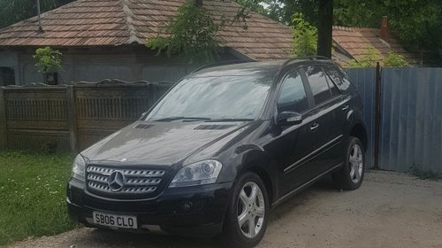 Dezmembrez Mercedes ML 280 W164