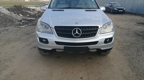 Dezmembrez Mercedes Ml 320 W164