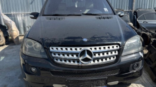 Dezmembrez Mercedes ml w164 full airmatic 3.0