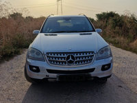 Dezmembrez Mercedes ML W164 ML320 CDI 2006