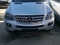 Dezmembrez Mercedes ML320 cdi w164 Edition 10