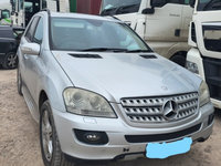 Dezmembrez Mercedes ML320 CDI w164