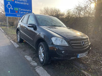 Dezmembrez Mercedes ML320 W164