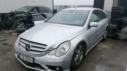 Dezmembrez Mercedes R-CLASS W251 2006 HATCHBACK R320 CDI