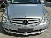 Dezmembrez Mercedes R CLASS W251 3.0 CDI Motor 3.0 CDI