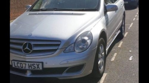 Dezmembrez Mercedes r Class w251 320 cdi an 2008