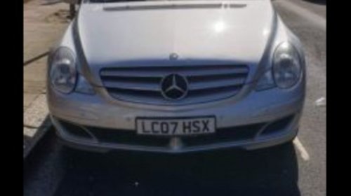 Dezmembrez Mercedes r Class w251 320 cdi an 2