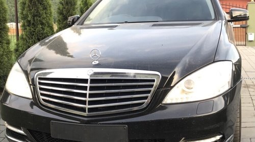 Dezmembrez Mercedes S class Facelift w221 350