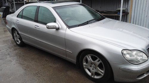 Dezmembrez Mercedes S-CLASS W220 2005 BERLINA S320 CDI