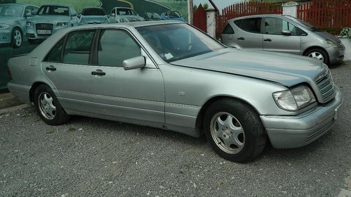 Dezmembrez Mercedes S300 din 1993-1998