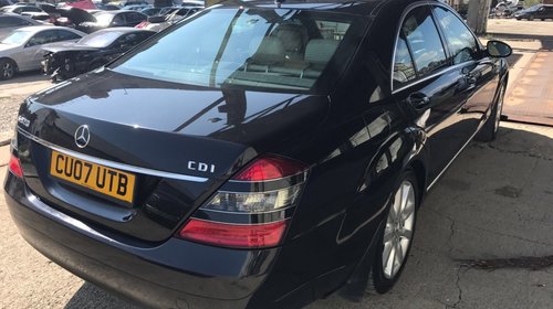 Dezmembrez mercedes s320 cdi w221 2008/dezmembrez mercedes s550 benzina/dezmembrez s420 cdi w221