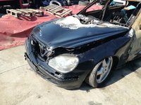 Dezmembrez mercedes s320 din 2005 3.2cdi cod motor 648.960 automat 4x4