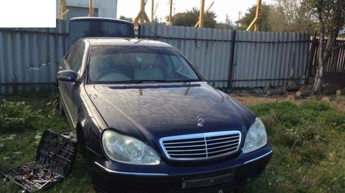 Dezmembrez mercedes S400 CDI 2001