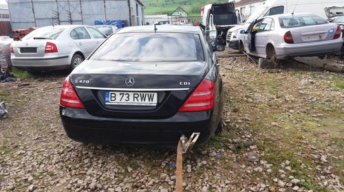 Dezmembrez Mercedes S420CDI S classe w221 an 2008 4.0 Diesel