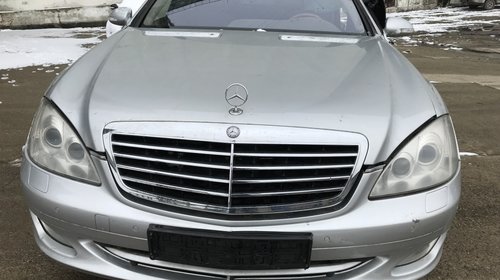 Dezmembrez mercedes s500 4MATIC w221 2007/ piese s500 4matic w221/ dezmembrez s320 cdi 4MATIC w221/piese 221