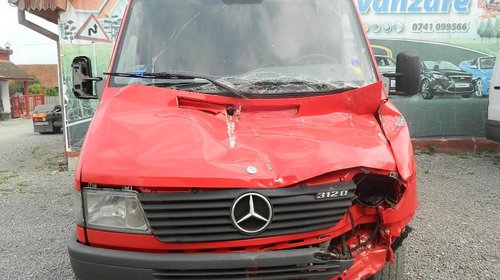 Dezmembrez Mercedes Sprinter,1997-2000