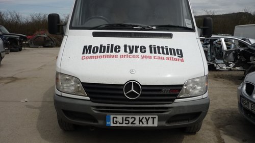 Dezmembrez Mercedes Sprinter, 2.2 cdi, an 2003