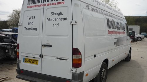 Dezmembrez Mercedes Sprinter, 2.2 cdi, an 2003