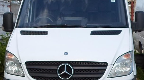 Dezmembrez Mercedes Sprinter 2.2 cdi Motor, punte,cardan, cutie viteze