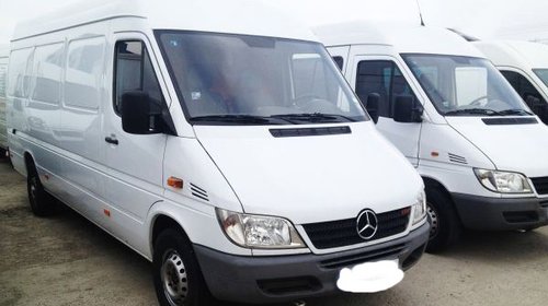 Dezmembrez Mercedes Sprinter 2.2 CDI