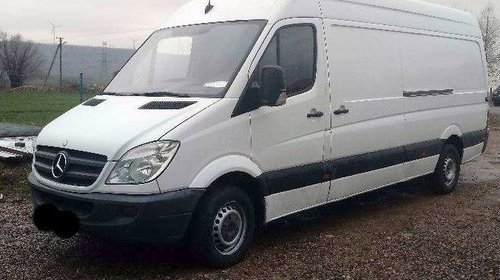 Dezmembrez Mercedes Sprinter 2.2CDI, an 2007