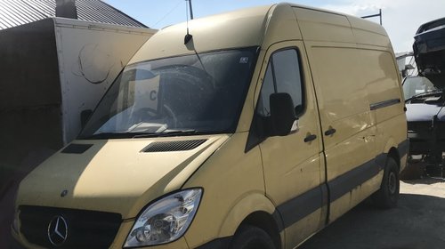 Dezmembrez MERCEDES SPRINTER 2008, 2.2 CDI - 