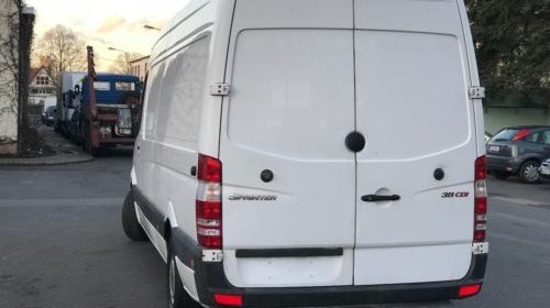 Dezmembrez Mercedes Sprinter 311 din 2008 120 000km