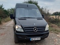 Dezmembrez mercedes sprinter 906 2.2cdi