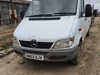 Dezmembrez Mercedes Sprinter an 2003.