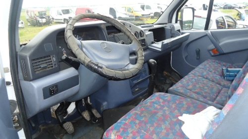 Dezmembrez Mercedes Sprinter din 1998-2002, 2.3 td