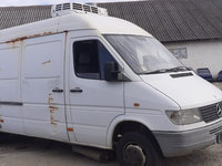 Dezmembrez Mercedes Sprinter din 1999, motor 2.9 Diesel