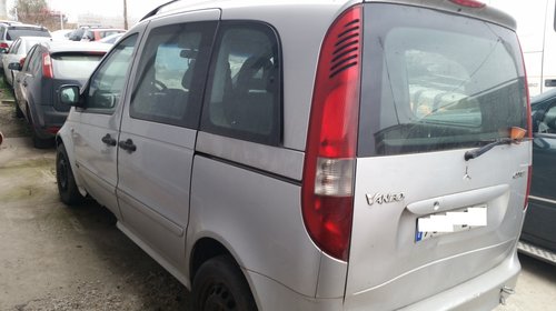 Dezmembrez Mercedes Vaneo, 2003, 1,7 CDI, cut vit manuala