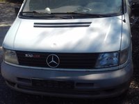 Dezmembrez mercedes vito 108 cdi 2.2 an 2002