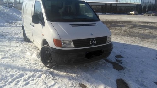 Dezmembrez Mercedes Vito 112 cdi din 2001