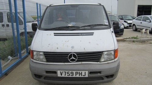 Dezmembrez mercedes vito 1999 benzina 2.3