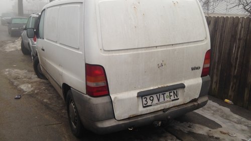 Dezmembrez Mercedes Vito 2.2 cdi an 2001