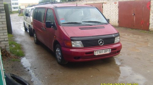 Dezmembrez mercedes vito 2.3 diesel 1996,Dezm