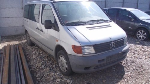 Dezmembrez Mercedes Vito ,an 2000