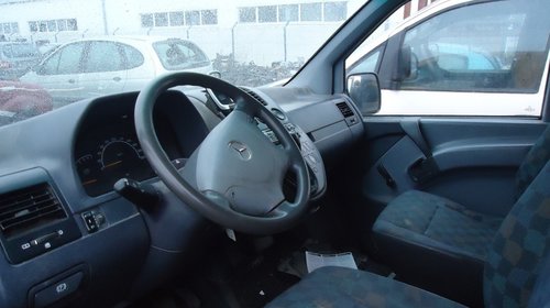 Dezmembrez Mercedes Vito din 1997, 2.3 d