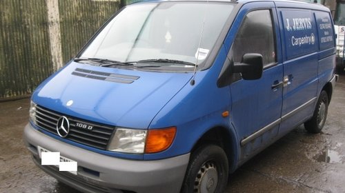 Dezmembrez Mercedes Vito din 1999, 2.3d