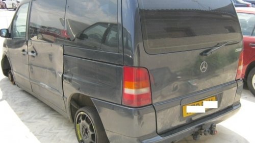 Dezmembrez Mercedes Vito din 2000, 2.2d,