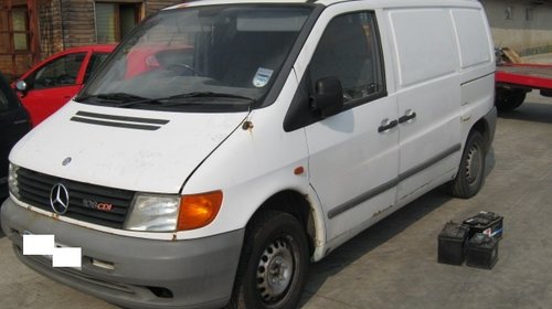 Dezmembrez Mercedes Vito din 2000, 2.3d,