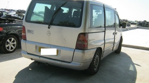 Dezmembrez Mercedes Vito din 2003, 2.2d,