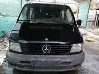 Dezmembrez mercedes vito w638 2.2 cdi din anul 2001