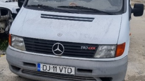 Dezmembrez Mercedes Vito W638 motor 2.2.2cdi fabricație 2001