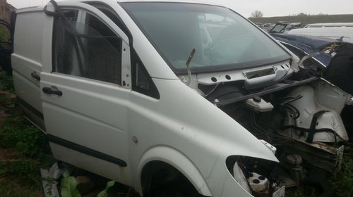 Dezmembrez Mercedes Vito W639 2.2 CDI variant