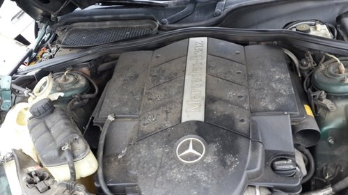 Dezmembrez Mercedes W 220, S-class 2002 5.0 benzina